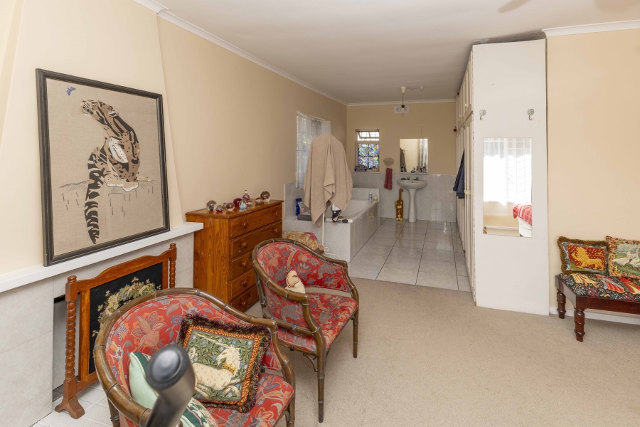 3 Bedroom Property for Sale in Claremont Western Cape